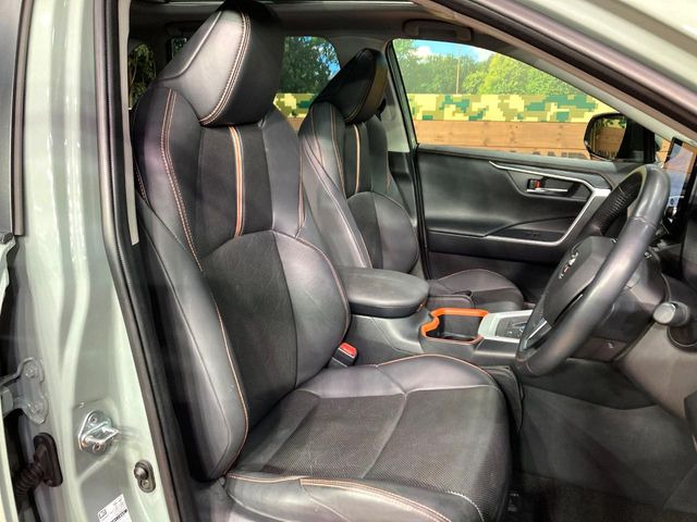 �y���烌�U�[�V�[�g�z����̂ӂ���肪�e�ՂŃ����e�i���X�����ȒP�ȁA�@�\���ɗD��鍇����v���̗p�����㎿�ȃV�[�g�ł��B����S�n���悭�A���������ӂ��S�n�ǂ��ԓ���Ԃ����o���Ă���܂��B