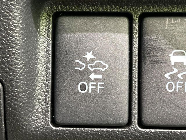 �y�X�}�[�g�A�V�X�g�z���s���ɑO���̎ԗ�����F�����A�Փ˂������Ȏ��͌x��ƃu���[�L�ŏՓˉ���Ɣ�Q�y�����A�V�X�g�B�����S�Ƀh���C�u�����y���݂��������܂��B