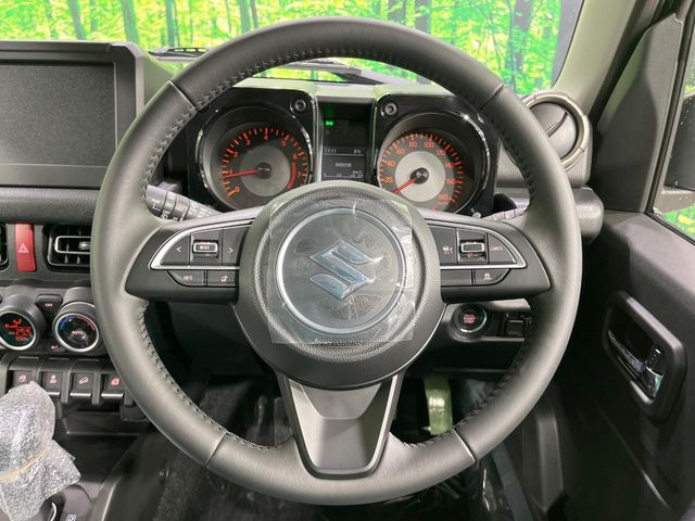 �y�����v�����X�e�A�����O�z�㎿�Ȋv���g�p���邱�ƂŁA��ɂ����������݂ƂĂ��^�]���₷���n���h���ł���