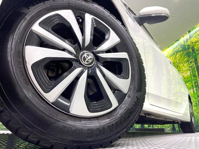 �y����15�C���`�A���~�z�C�[���z�O�ςɃ}�b�`���������A���~�z�C�[���𑕒����Ă���܂��B�e��ЊO�A���~�z�C�[����A�X�^�b�h���X�^�C�����戵�����Ă���܂��B���񂲑��k����������