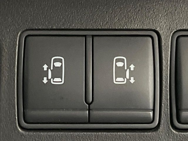 �y�����p���[�X���C�h�h�A�z�X�}�[�g�L�[��^�]�Ȃ̃X�C�b�`�Ō�ȗ����X���C�h�h�A�̊J���\���d��������͂����ăh�A���J����K�v�������A�����Ȃ��q�l�ł��ȒP�ɊJ���߂ł����K�ł���