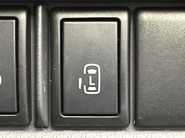 �y�p���[�X���C�h�h�A�z�X�}�[�g�L�[��^�]�Ȃ̃X�C�b�`�ŃX���C�h�h�A�̊J���\���d��������͂����ăh�A���J����K�v�������A���������q�l�ł��A�d���ו��������Ă��鎞�����N�ɊJ���߂ł��܂���