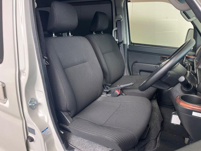 �^�]�ȃV�[�g���͎g�p�������Ȃ��A�ǍD�ȏ�ԂƂȂ��Ă��܂��B���J�Ɏg���Ă������Ƃ��悭�킩��܂��ˁB