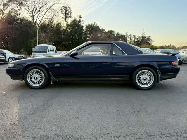 ���X�݌ɂ͊O���A�����N���[�j���O��ɓW�����A�����Ď��̏C�����̗L���A���[�^�[��������̗L������O�ҋ@�ւɂ�錟����S����{���Ă���܂��B�Ԍ��A�����A����h�������ЂőΉ��ł��܂��̂ł����S���������B