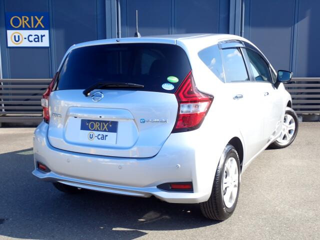 �����r���[�̉摜�ɂȂ�܂��B�I���b�N�X�F�蒆�ÎԂɂ́A���w��������S���Ă���肢���������߂ɁA�Ǝ��́u�I���b�N�X�F�蒆�Îԕۏ؁v�����t�����Ă��܂��B