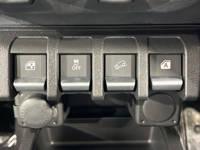 �y�_�E���q���A�V�X�g�z�}�ȍ⓹������Ƃ��Ɏ����Ńu���[�L�𐧌�A���̒ᑬ�x��ۂ��܂��B�ᓹ�∫�H�ȂǊ���₷���H�ʂ̉����ł��^�C�������b�N���Ȃ�������S!�n���h������ɏW���ł��܂�!