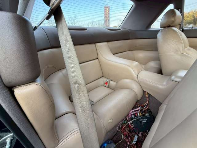 �C�ɂȂ邨�Ԃ�����܂�����E�̓d�b�ԍ����璼�ڂ��X�ɂ��₢���킹���������B�x�����@����ԗ����A��Ԃ܂łȂ�ł������������Ē����܂��B�X�^�b�t�ꓯ���A�����҂����Ă���܂��B