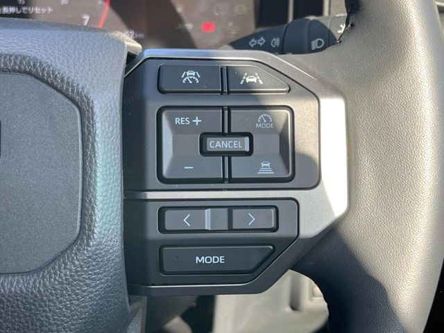 �y���[�_�[�N���[�Y�R���g���[���z�������H�ł̒��������s���y��!!�����ő��x��ۂN���[�Y�R���g���[�����A�Փˌy���V�X�e���ƘA�g���A�O���̎ԗ������m���ĎԊԂ�ۂ悤�ɑ��x���߂��Ă���܂�!!