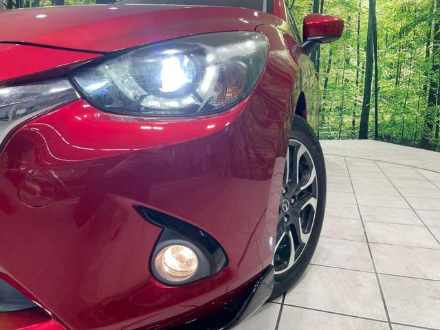 �yLED�w�b�h���C�g�z���V����ԑ��s�����ǍD�Ȏ��E���m�ۂ����S���ĉ^�]�ł��鍂�P�xLED�w�b�h���C�g�𑕔�!�_�����x�������A����d�͂��}�����Ă��܂��B