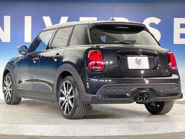 �����X�ł͑�O�ҋ@�ւɂ��ԗ��i���Ӓ�𓱓����A�C�����Ԃ�r���B�Ӓ菑�����s����܂��̂ŁA�ς��ƌ��������ł͕�����Ȃ��ӏ��܂Ŕ[��������ł��������������܂��B���ꕔ�����{�̏ꍇ���������܂��B