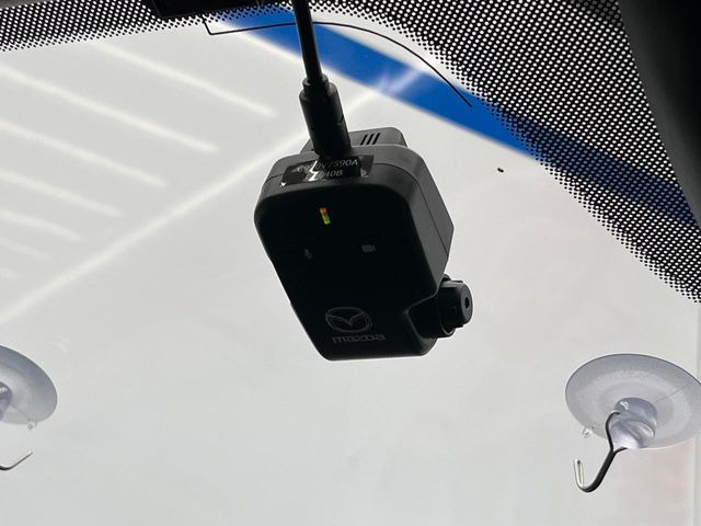 �y�h���C�u���R�[�_�[�z�h���C�u���R�[�_�[����!���s���͂������A������^�]�⎖�̂ɑ��������ہA�f���ŋL�^���A����̃��X�N�ɔ����܂��B���L�^�pSD�J�[�h�͂��q�l�����g�ł��������������K�v������܂��B