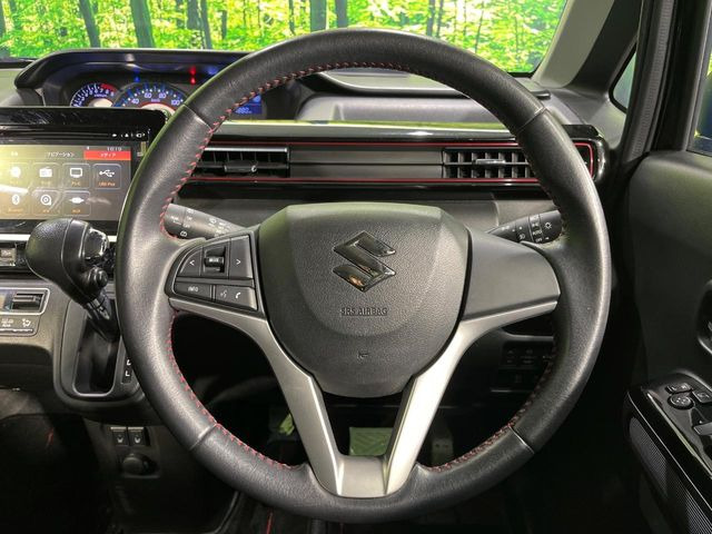 �y�����v�����X�e�A�����O�z�㎿�Ȋv���g�p���邱�ƂŁA��ɂ����������݂ƂĂ��^�]���₷���n���h���ł���