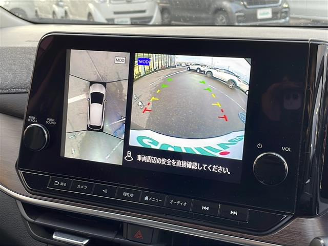 ノートオーラ1.2 G FOUR レザーエディション 4WD