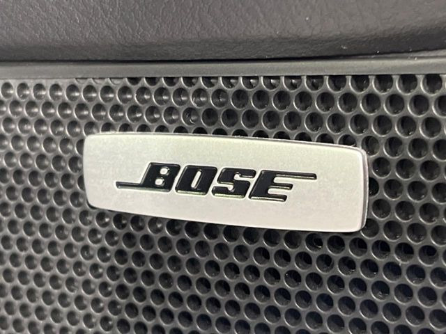 �yBOSE�T�E���h�V�X�e���t�������i�r�z�[���̃i�r�@�\�͂������A���x�ȃ`���[�j���O�\�͂����ڂ���Ă���A�������ȉ��y�����y���݂��������܂���