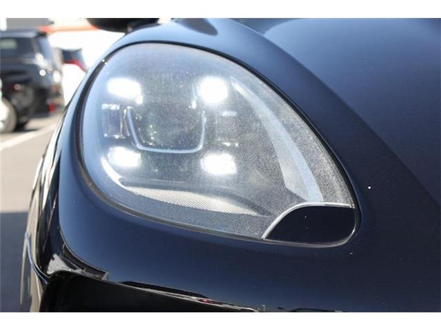 ���Ǝҗl�ւ̔̔��͂��f�肳���Ă��������܂��B �Ԍ������ԗ��̏ꍇ�́A�Ԍ����擾�������x�������z�ŕ\�����Ă���܂��B