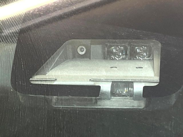 ヴォクシー2.0 X