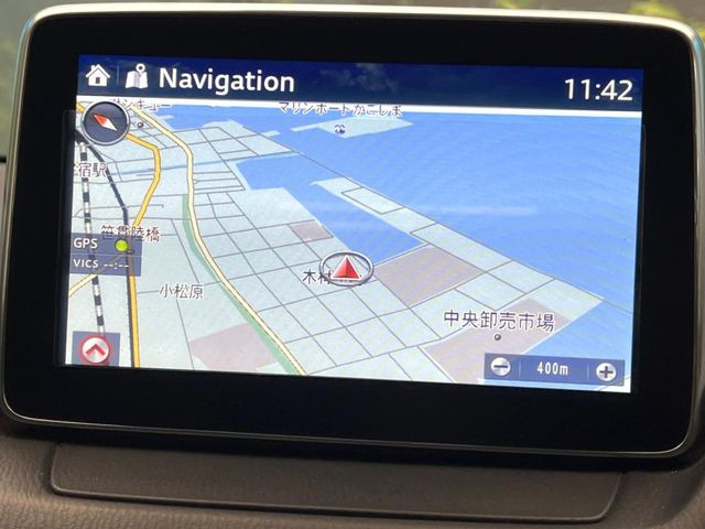 �y����3�C���`�i�r�z�l�C�̏����i�r�𑕔����Ă���܂��B�i�r�̎g���₷���͂������A�I�[�f�B�I�@�\���[��!�L�����v�◷�s�͂������A�ʋ΂┃�����ȂǕ��i�̃h���C�u���y�����Ȃ�͂���