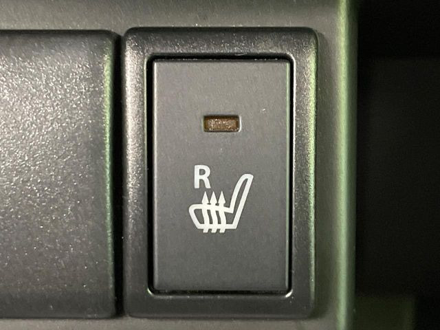 �y�V�[�g�q�[�^�[�z�������ɏd�󂷂�V�[�g�q�[�^�[!�G�A�R����葁�����܂��Ă����̂Ŋ�����̐l�����S�ł��ˁ�G�A�R���̉����͊������邩����A�Ƃ������ɂ����������߂ł��B