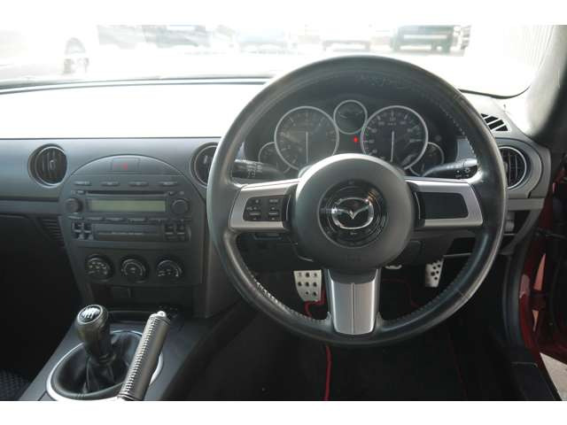 ���s�m�F�E�e�푕���m�F�ς�!�[�ԑO�ɂ͎��ДF�ؐ����H��ɂāA��������_�������������Ē����܂��B�[�Ԏ��ɂ́A�����L�^������s�����Ē����܂��B