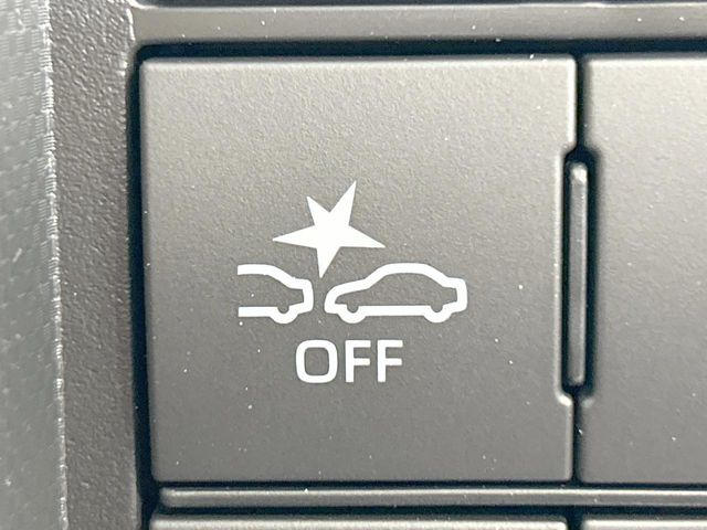 �y�g���^�Z�[�t�e�B�Z���X�z���s���ɑO���̎ԗ�����F�����A�Փ˂������Ȏ��͌x��ƃu���[�L�ŏՓˉ���Ɣ�Q�y�����A�V�X�g�B�����S�Ƀh���C�u�����y���݂��������܂��B