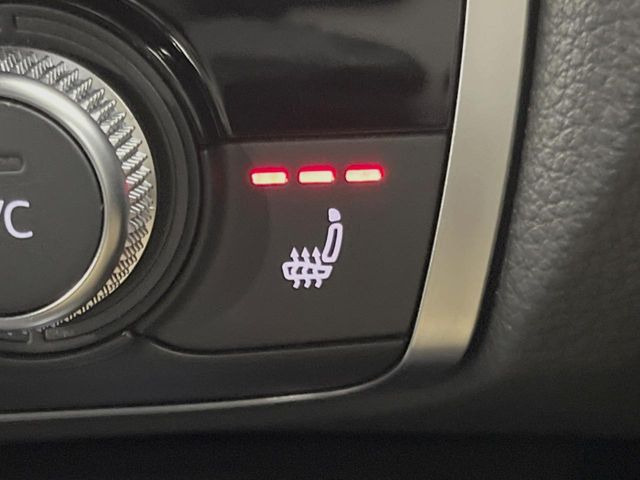 ���t�����g�V�[�g�q�[�e�B���O:�^�]�ȁE����ȋ��ɎO�i�K�Œ��߂��\�ȃV�[�g�q�[�^�[�𑕔����Ă���܂��B�G�߂��킸���K�ɂ��g�p���������܂��B