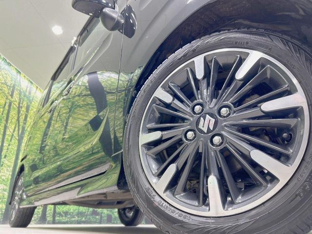 �y15�C���`�A���~�z�C�[���z�O�ςɃ}�b�`�����A���~�z�C�[���𑕒����Ă���܂��B�e��A���~�z�C�[����A�X�^�b�h���X�^�C�����戵�����Ă���܂��B���񂲑��k����������