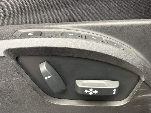 ���p���[�V�[�g:�V�[�g�ʒu��&ldquo;�O��Ɣw�������&ldquo;�p�x�̔��������\�ƂȂ�܂��B�蓮�ݒ�̃V�[�g�����A���ׂ₩�Ȑݒ肪�ł���̂��|�C���g�ł��B