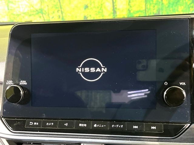 �y���[�J�[����9�^�i�r�z�C���e���A�ɗn�����ރX�^�C���b�V���ȁu��p�݌v�v���[�J�[�i�r�𑕔��􎋔F���⑀�쐫�ȂǊ�{���\�ɂ��D��A���㎿�ȃJ�[���C�t�����y���݂��������܂��B