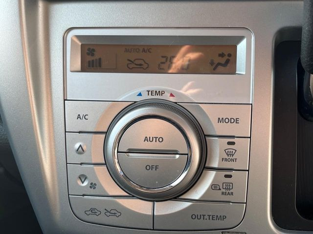 �y�I�[�g�G�A�R���z��x���D�݂̉��x�ɐݒ肷��΁A�ԓ��̉��x�����m�����ʂ≷�x�������Œ����B����&hellip;����&hellip;�Ɖ��x���X�C�b�`���������K�v�͂���܂���B���K�Ȏԓ���Ԃɂ͕K�{�̋@�\�ł��ˁ�