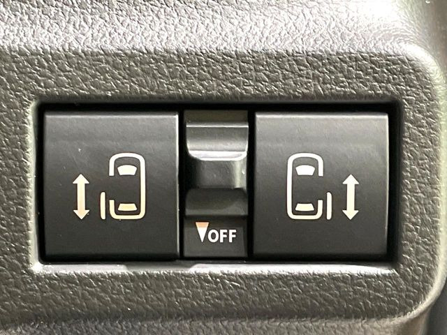 �y�����p���[�X���C�h�h�A�z�X�}�[�g�L�[��^�]�Ȃ̃X�C�b�`�Ō�ȗ����X���C�h�h�A�̊J���\���d��������͂����ăh�A���J����K�v�������A�����Ȃ��q�l�ł��ȒP�ɊJ���߂ł����K�ł���