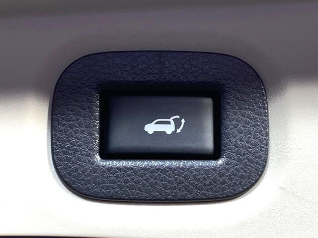 �y�p���[�o�b�N�h�A�z�X�}�[�g�L�[��^�]�Ȃ̃{�^�������������Ń��A�Q�[�g�������ŊJ���܂�!�ו��������Ă��鎞��A�����ʒu�ɂ���o�b�N�h�A��߂�ۂɕ֗��ȋ@�\�ł���