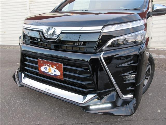 ヴォクシー2.0 ZS 煌II 4WD