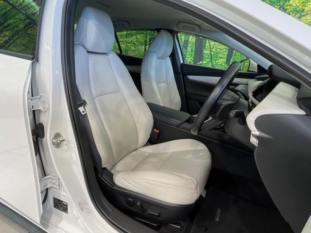 �y���烌�U�[�V�[�g�z����̂ӂ���肪�e�ՂŃ����e�i���X�����ȒP�ȁA�@�\���ɗD��鍇����v���̗p�����㎿�ȃV�[�g�ł��B����S�n���悭�A���������ӂ��S�n�ǂ��ԓ���Ԃ����o���Ă���܂��B