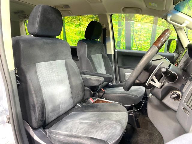 �^�]�Ȃ܂��ɂ͏\���ȃX�y�[�X������A�啿�ȕ��ł��������^�]���Ă�����������ł��B