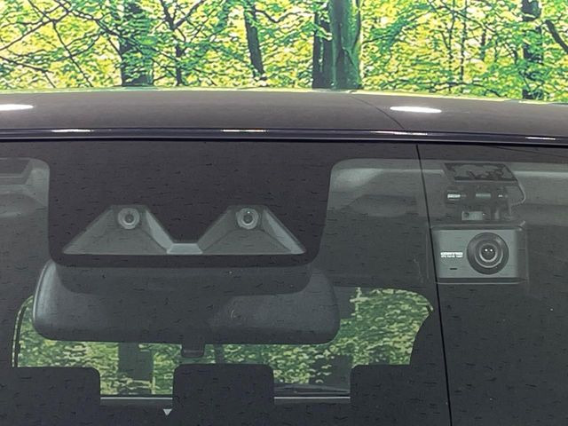 �y�g���^�Z�[�t�e�B�Z���X�z���s���ɑO���̎ԗ�����F�����A�Փ˂������Ȏ��͌x��ƃu���[�L�ŏՓˉ���Ɣ�Q�y�����A�V�X�g�B�����S�Ƀh���C�u�����y���݂��������܂��B