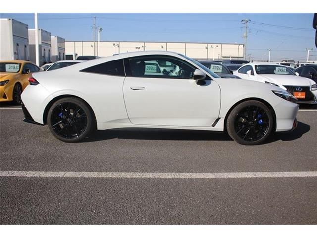 ���Ǝҗl�ւ̔̔��͂��f�肳���Ă��������܂��B �Ԍ������ԗ��̏ꍇ�́A�Ԍ����擾�������x�������z�ŕ\�����Ă���܂��B