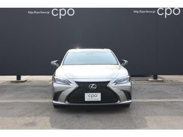 ES300h Fスポーツ