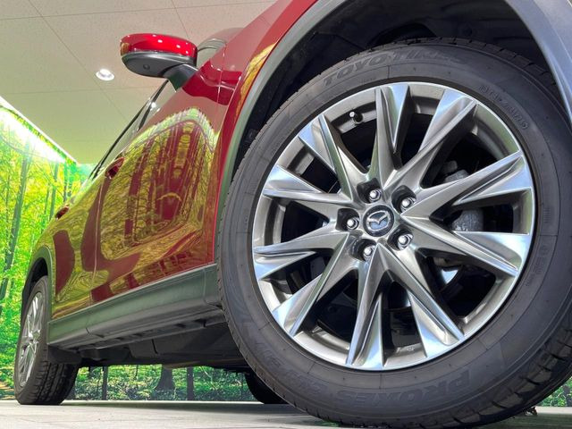 �y����19�C���`�A���~�z�C�[���z�O�ςɃ}�b�`���������A���~�z�C�[���𑕒����Ă���܂��B�e��ЊO�A���~�z�C�[����A�X�^�b�h���X�^�C�����戵�����Ă���܂��B���񂲑��k����������