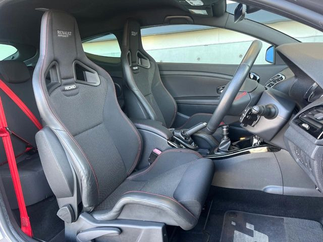 ���V�[�g�̎g�p��:�j��E�ւ�������Ȃ��A�����̒ʂ肫�ꂢ�ȏ�Ԃ��ێ����Ă���܂��B�܂��A�����N���[�j���O�E�R�[�e�B���O�����p�����������܂��B