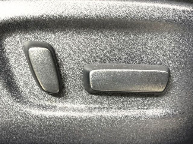 �y�p���[�V�[�g�z�X�C�b�`��ŊȒP�ɃV�[�g�̔��������\!�d��������͂�����܂���!���K�ȃV�[�g�|�W�V�����ɃZ�b�g���āA���K�ȃh���C�u�����y���݂��������B