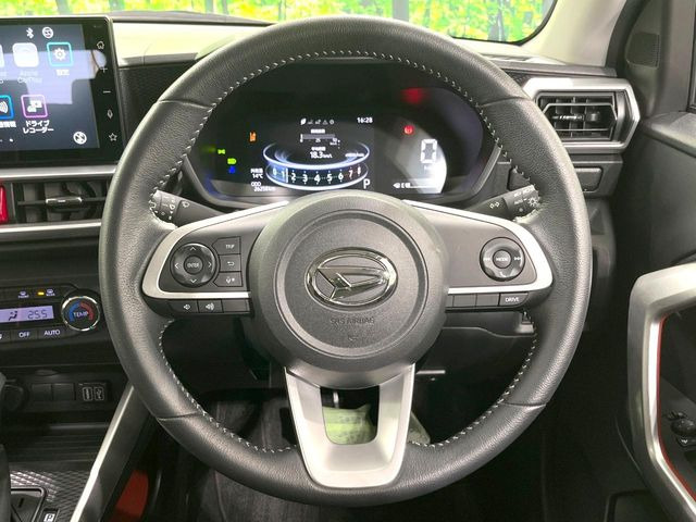 �y�����v�����X�e�A�����O�z�㎿�Ȋv���g�p���邱�ƂŁA��ɂ����������݂ƂĂ��^�]���₷���n���h���ł���