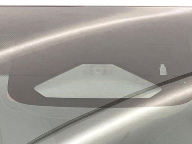 �y�v���N���b�V���Z�[�t�e�B�z�O���̎ԗ��������m���A�Փ˂������Ȏ��͌x��Œ��ӂ𑣂��A�u���[�L�𓥂ޗ͂��T�|�[�g�B�u���[�L�𓥂߂Ȃ������ꍇ�͏Փ˔�Q�y���u���[�L���쓮�A�Փˉ�����T�|�[�g���܂��B