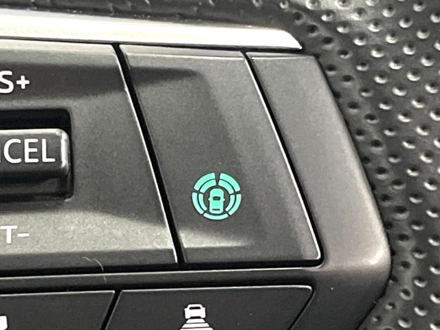 �y�}�C�p�C���b�g�z�������H�ł̒��������s���y��!!�a�؎��Ə��񑖍s�̃V�[���ŁA�A�N�Z���E�u���[�L�E�X�e�A�����O�������Ő��䂵�A�������^�]�̕��S���y�����Ă���܂���