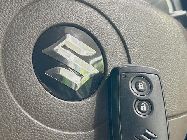 �y�L�[���X�z�������ꂽ�ꏊ����ł��{�^����Ńh�A�̊J���E�{�����ł���̂łƂ��Ă��֗�!�h�A�̌�������ɏ������邱�Ƃ�����܂����