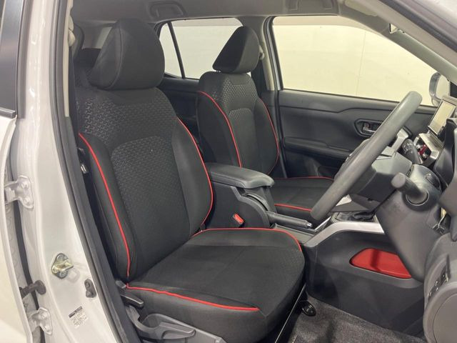 �^�]�Ȃ܂��ɂ͏\���ȃX�y�[�X������A�啿�ȕ��ł��������^�]���Ă�����������ł��B