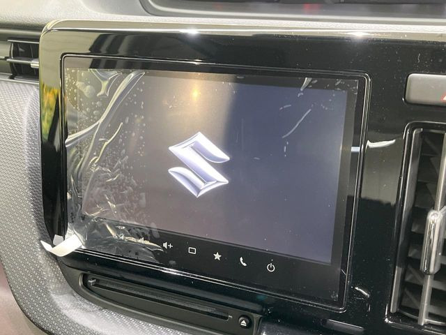 �y�����i�r�z�l�C�̏����i�r�𑕔����Ă���܂��B�i�r�̎g���₷���͂������A�I�[�f�B�I�@�\���[��!�L�����v�◷�s�͂������A�ʋ΂┃�����ȂǕ��i�̃h���C�u���y�����Ȃ�͂���