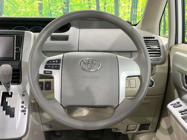 �y�X�e�A�����O�X�C�b�`�z�^�]���A�O������ڐ������炷���ƂȂ��A�I�[�f�B�I���̑��삪�\�ȕ֗��@�\!���S&���K�ȃh���C�u�����o���Ă���܂���