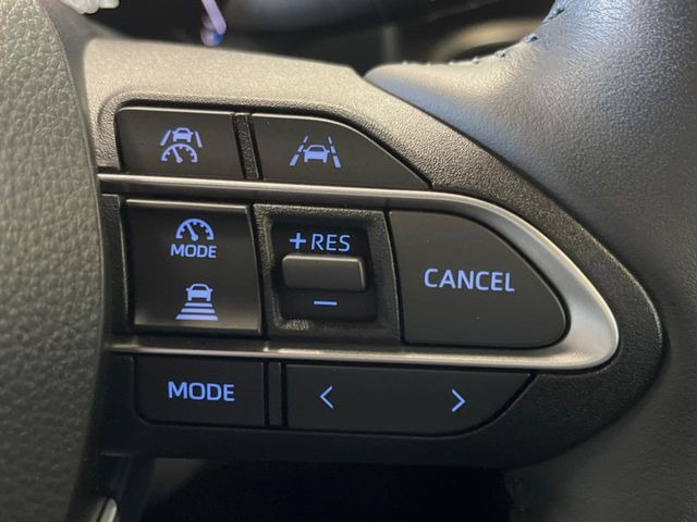 �y�g���^�Z�[�t�e�B�Z���X�z���s���ɑO���̎ԗ�����F�����A�Փ˂������Ȏ��͌x��ƃu���[�L�ŏՓˉ���Ɣ�Q�y�����A�V�X�g�B�����S�Ƀh���C�u�����y���݂��������܂��B