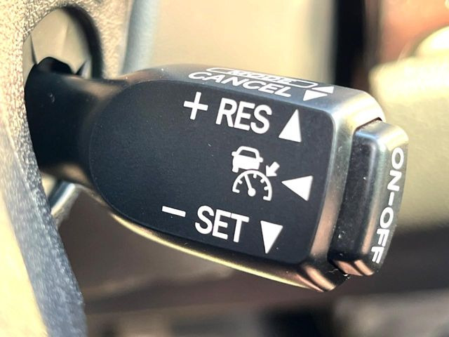 �y���[�_�[�N���[�Y�R���g���[���z�������H�ł̒��������s���y��!!�����ő��x��ۂN���[�Y�R���g���[�����A�Փˌy���V�X�e���ƘA�g���A�O���̎ԗ������m���ĎԊԂ�ۂ悤�ɑ��x���߂��Ă���܂�!!