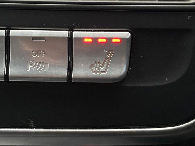 ���t�����g�V�[�g�q�[�e�B���O:�^�]�ȁE����ȋ��ɎO�i�K�Œ��߂��\�ȃV�[�g�q�[�^�[�𑕔����Ă���܂��B�G�߂��킸���K�ɂ��g�p���������܂��B